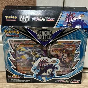 NWT Pokemon TCG: League Urshifu VMAX Battle Deck - Rapid Strike